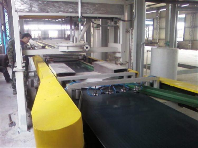 山西石膏復合裝配式墻板生產線